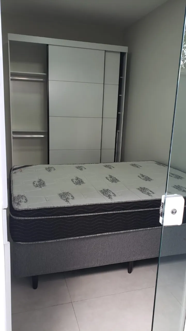 Furnished 1-bedroom apartment with parking space