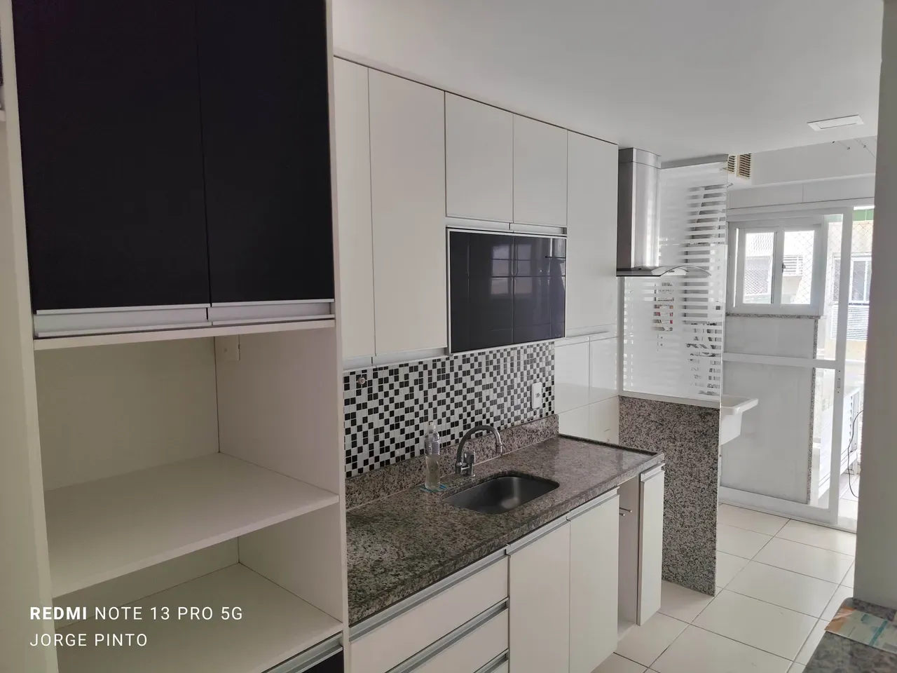 2 quartos e varanda envidraçada: apartamento de 69 m² — photo 3