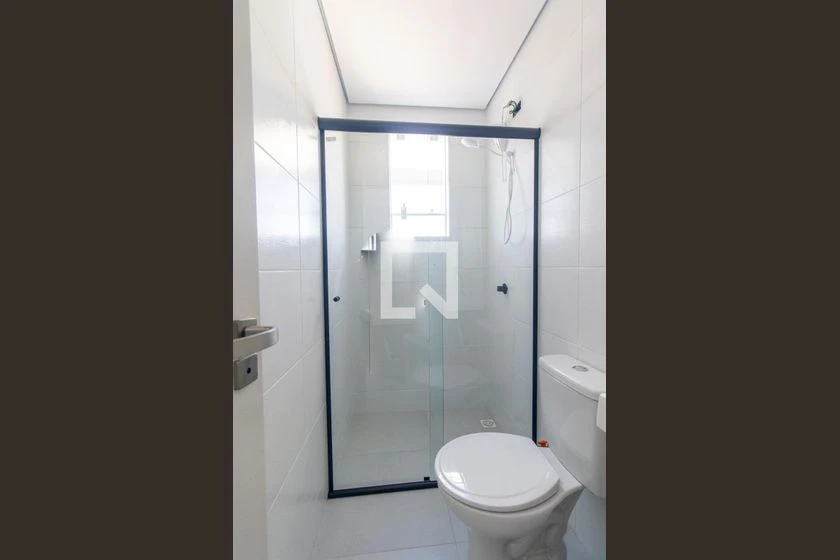 Furnished studio with 1 bedroom and a private garden — photo 9