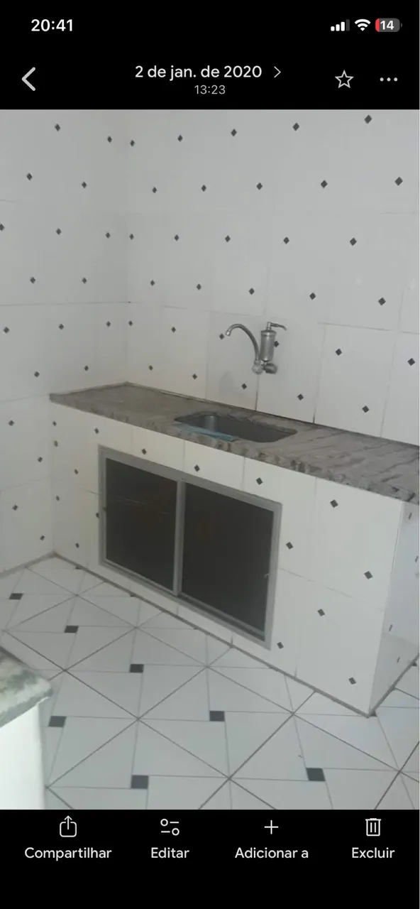 Unfurnished 2-bedroom apartment with 1 bathroom