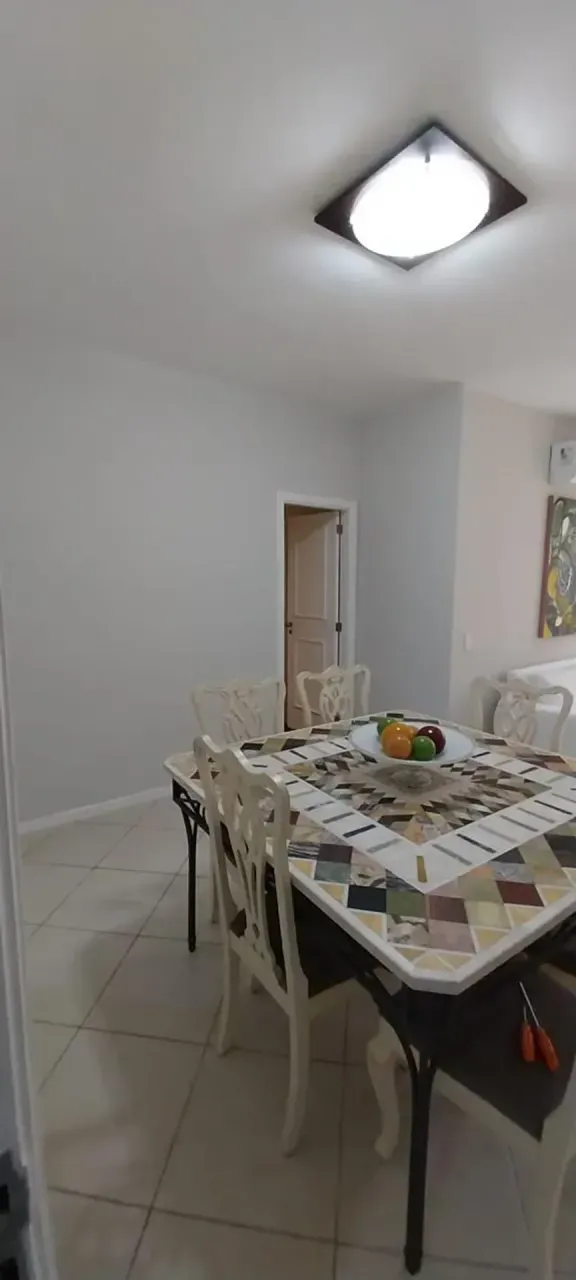 Furnished 3-bedroom apartment with balcony — photo 20
