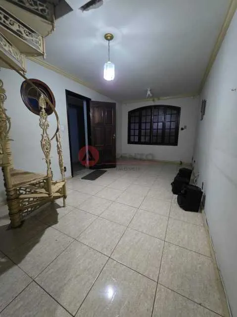 Unfurnished house with 3 bedrooms and 1 bathroom — photo 11