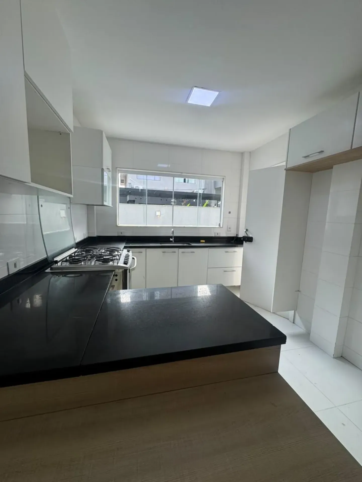 4-bedroom house with a home office in Rio de Janeiro — photo 14