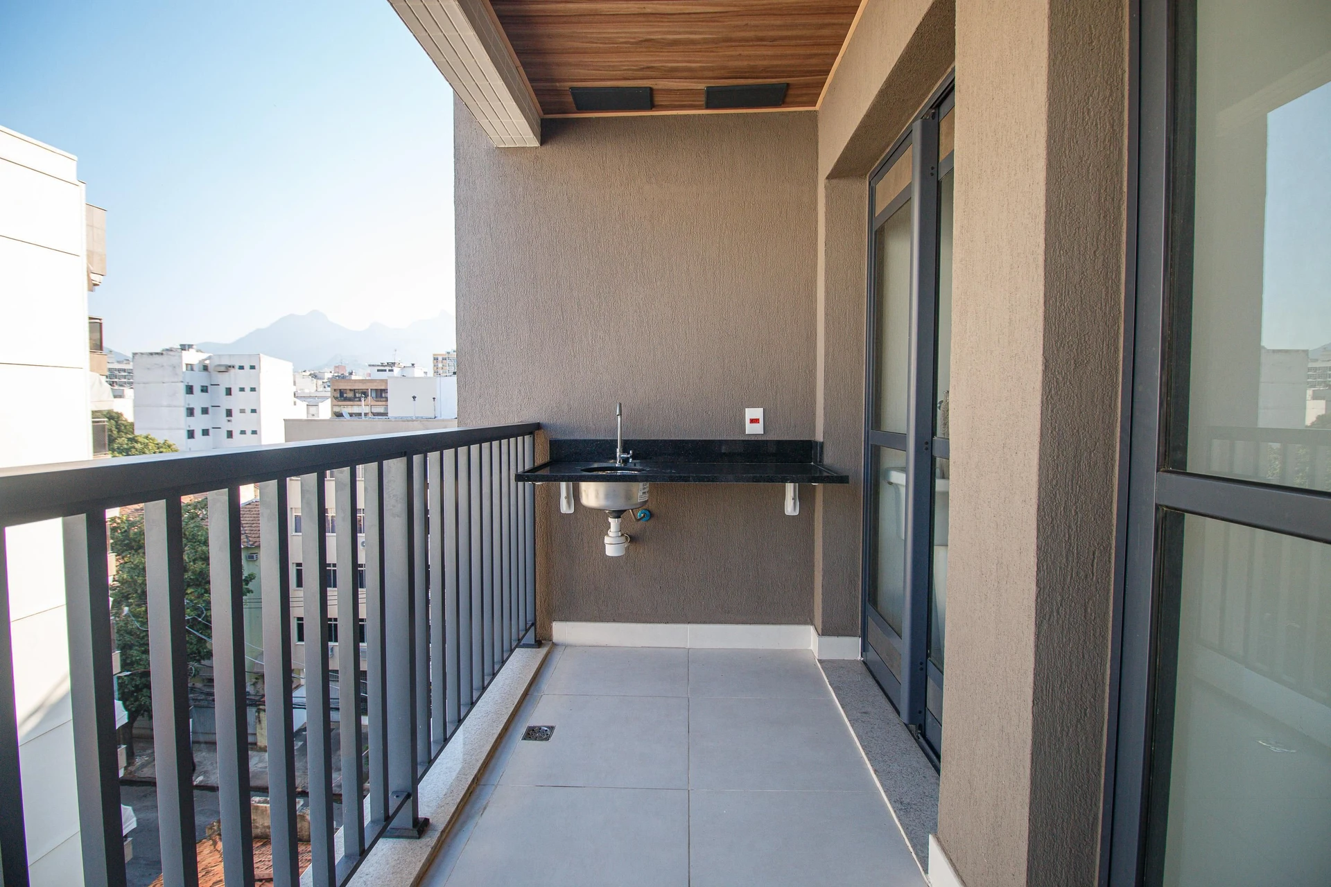 Apartamento mobiliado com 3 quartos e 3 banheiros — photo 52