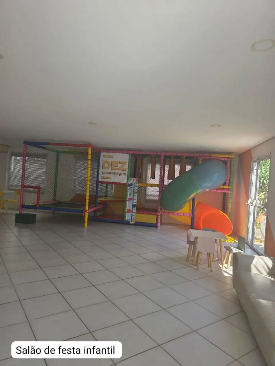 2-bedroom apartment in a building with a gym — photo 19