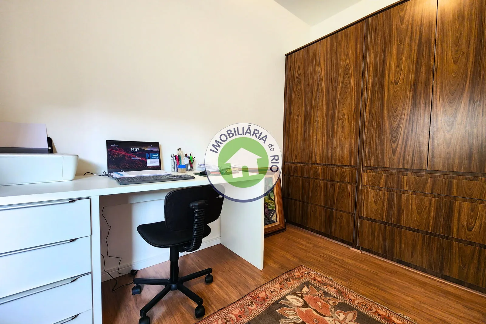 Apartment on the 2nd floor with floor-to-ceiling windows — photo 8