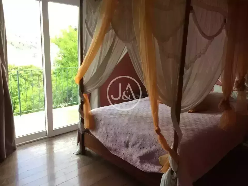 Casa mobiliada com 3 quartos e cozinha separada a gás — photo 4