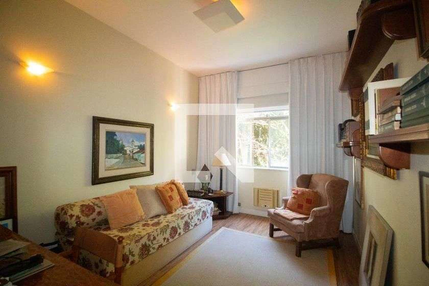 Penthouse for rent with 4 bedrooms and 210 m² — photo 23