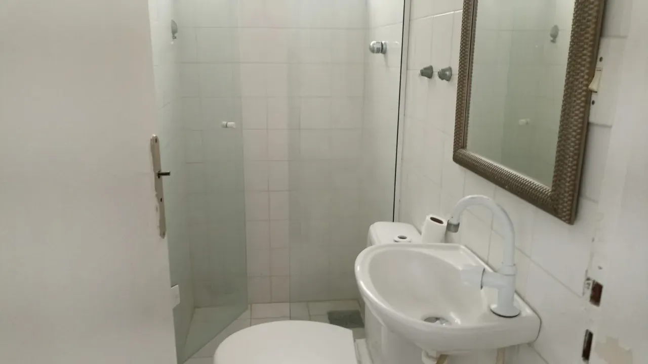 Casa com 4 quartos e 4 banheiros e cozinha a gás — photo 38