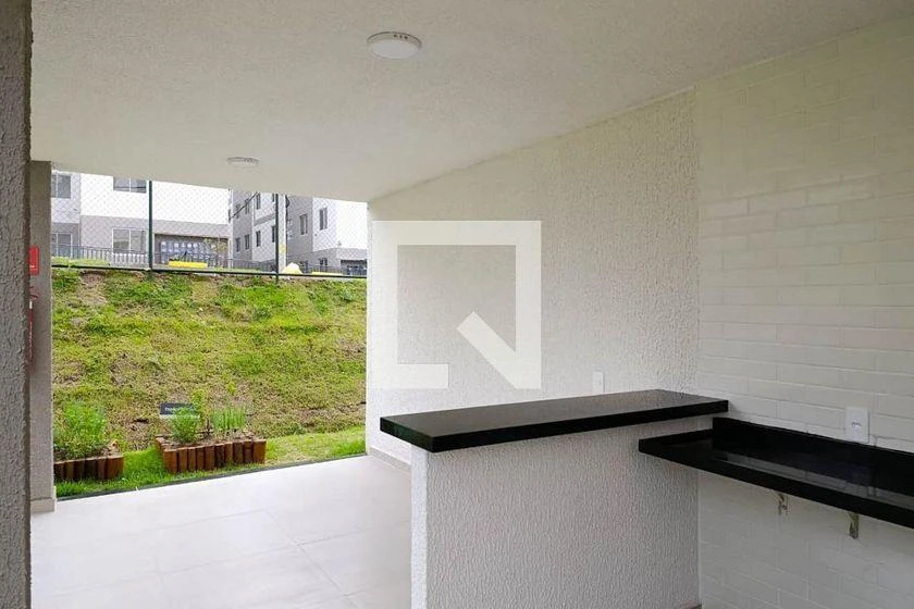 2-bedroom apartment in a building with a gym — photo 18