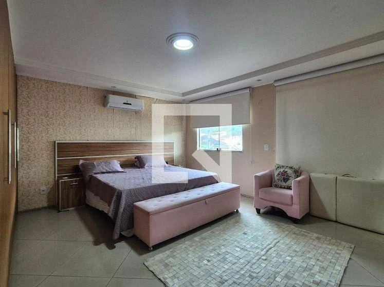 Furnished house, 400 m², with a glass-enclosed balcony — photo 5