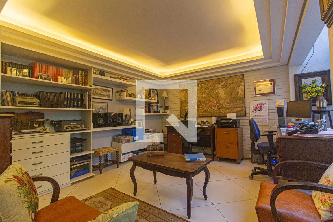 Ванна та 4 спальні: будинок 350 м² — photo 28