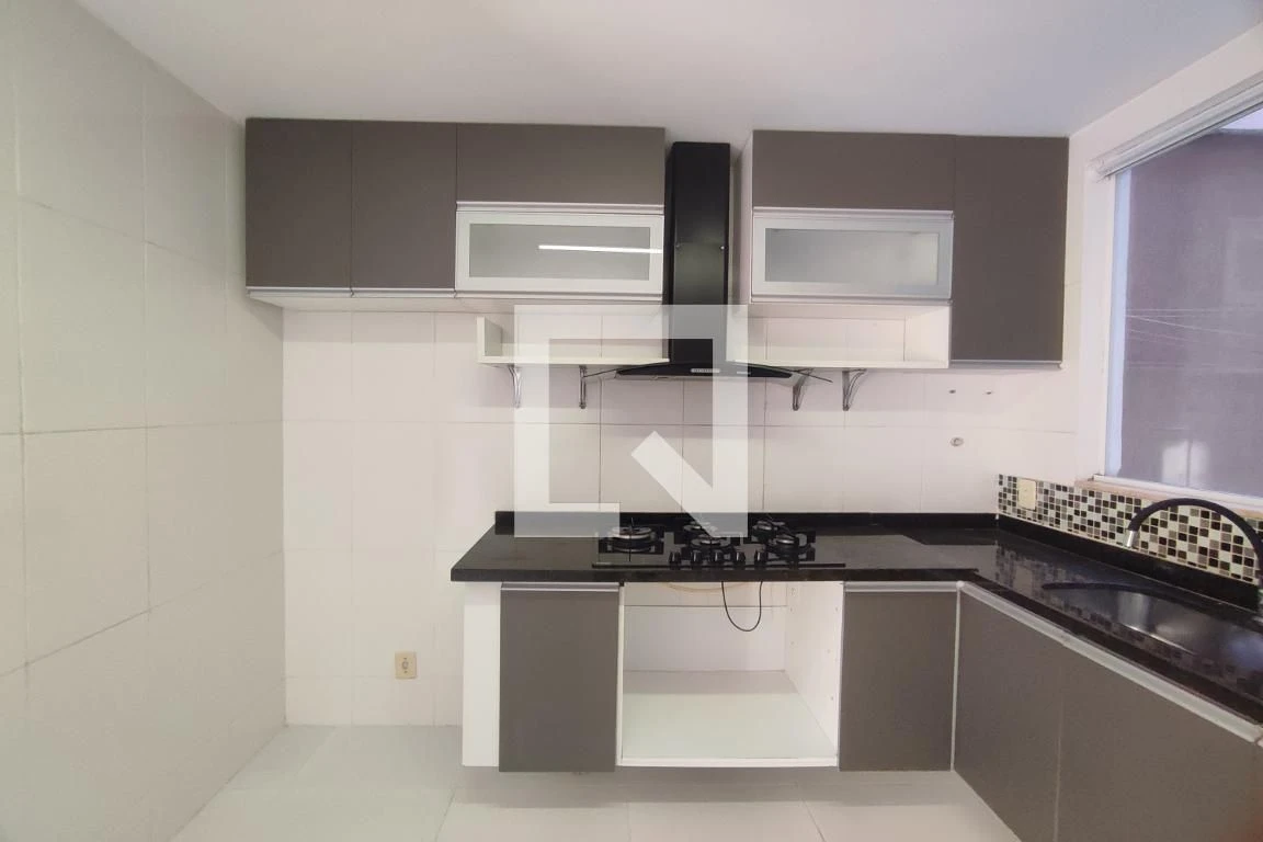 Unfurnished house with 3 bedrooms and 4 bathrooms — photo 51