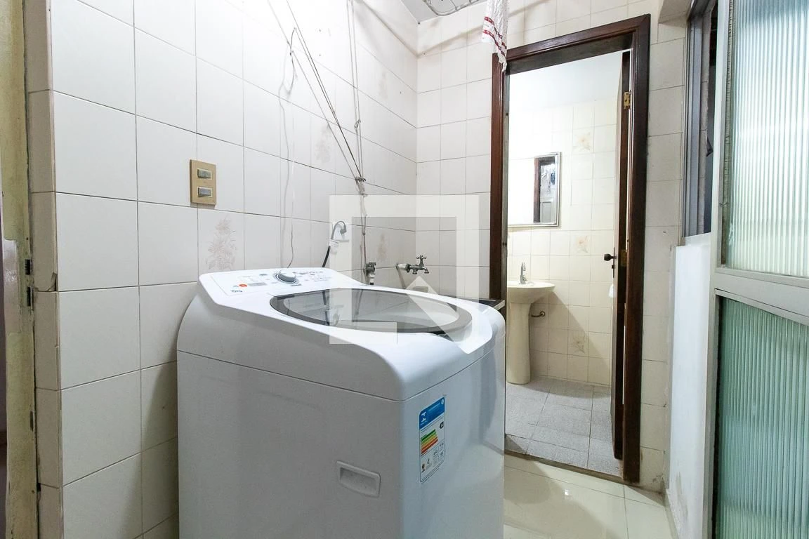 Меблированный дом с 4 спальнями и частным садом — photo 30