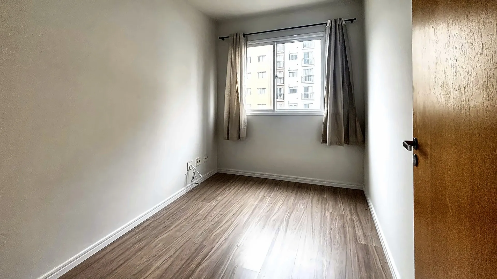 Washing machine in a 3-bedroom apartment, 73 m² — photo 24