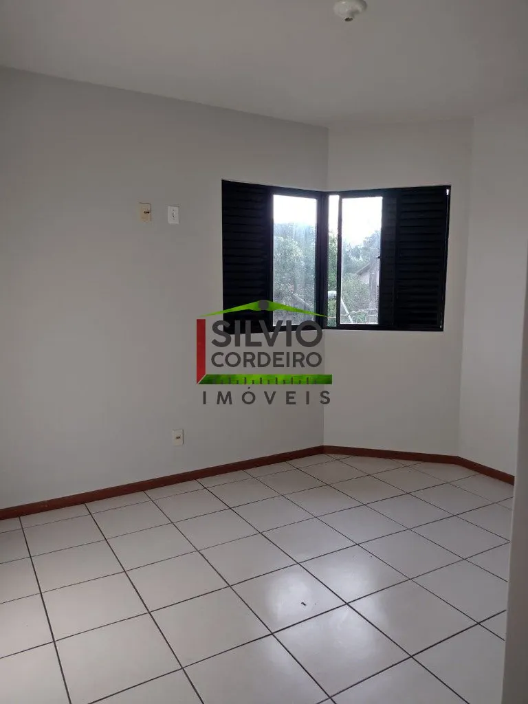 Apartamento de 2 dormitorios con cocina abierta — photo 4