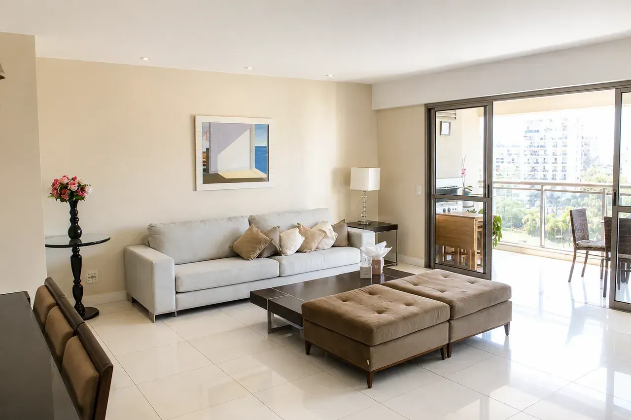 Furnished apartment with 4 bedrooms and 5 bathrooms — photo 10