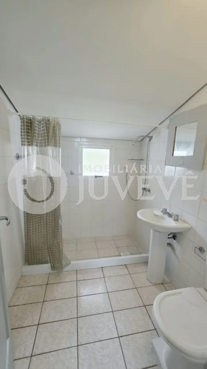 Unfurnished 125 m² house with 3 bedrooms — photo 15