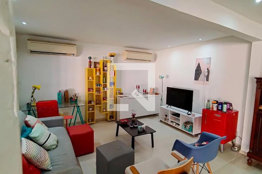 Rental house with 3 bedrooms and an open-plan kitchen — photo 17
