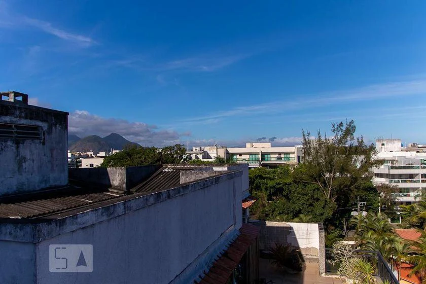 400 m² duplex with 4 bedrooms and 2 en-suite baths — photo 42