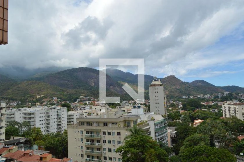 Apartment with 3 bedrooms, balcony and 130 m² — photo 42