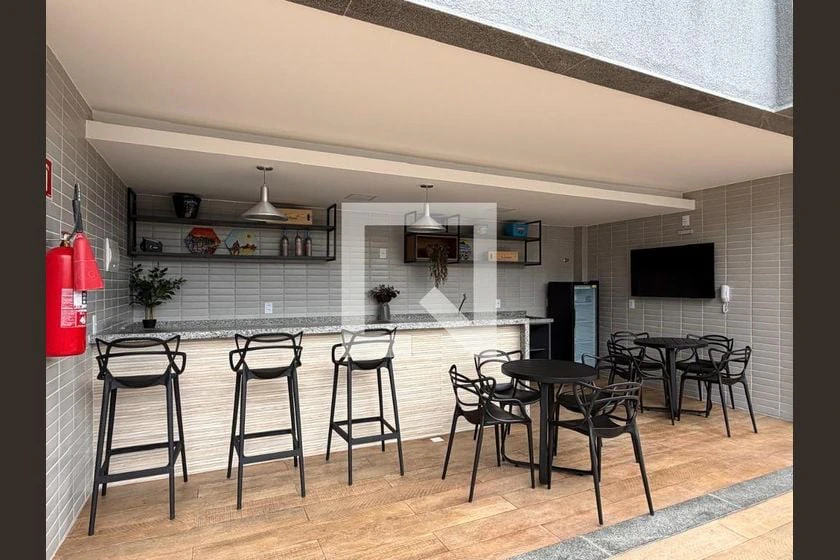 Квартира 40 м² з 1 спальнею та балконом — photo 29