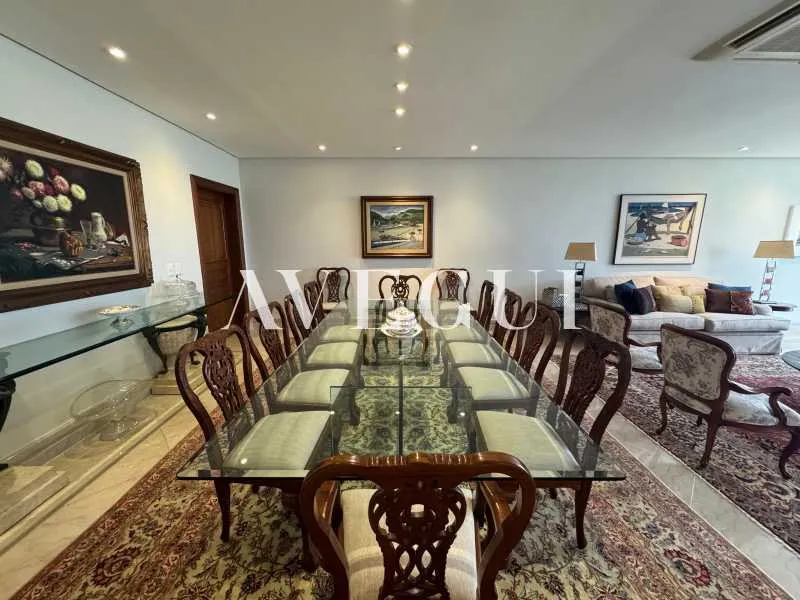 Apartment with 5 bedrooms and a balcony — photo 2