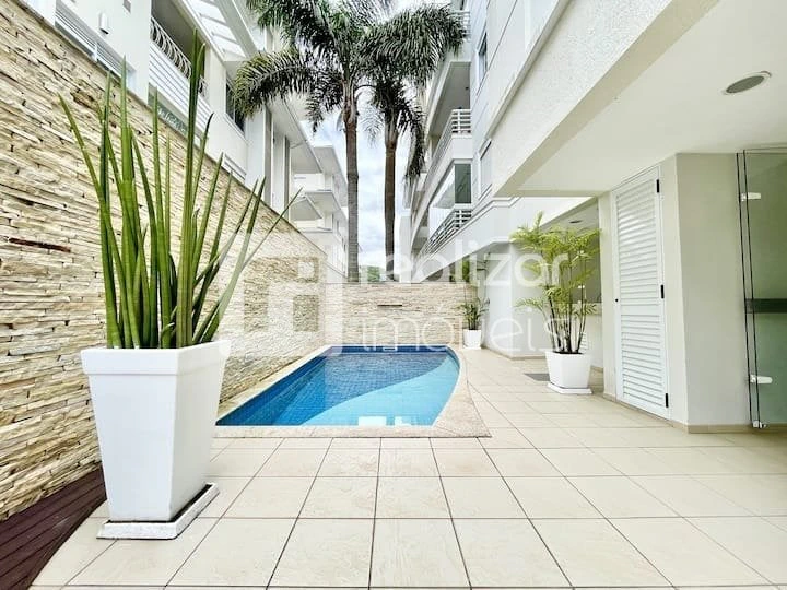 Furnished apartment, 100 m², with a private pool — photo 30