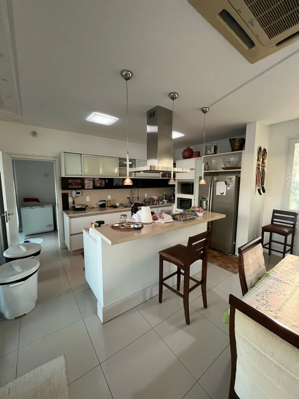 5-bedroom house with a bathtub in Florianópolis — photo 2