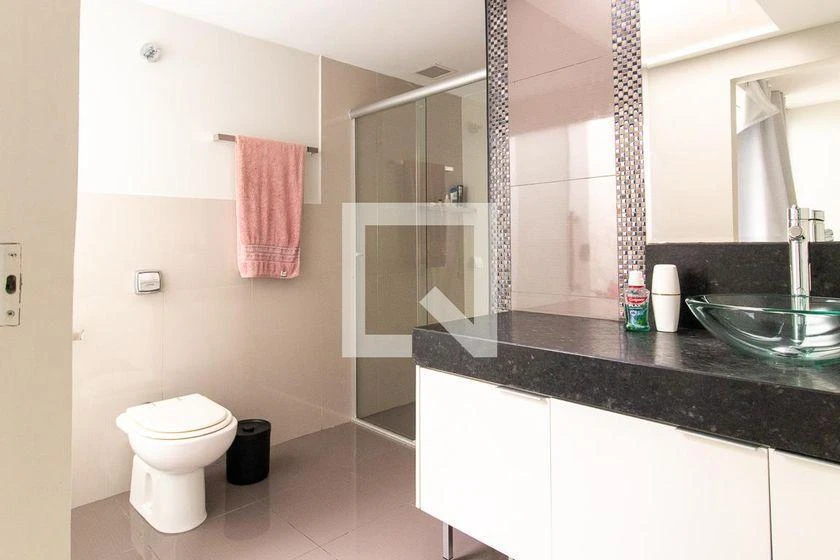 Rental house with 5 bedrooms and 290 m² — photo 19