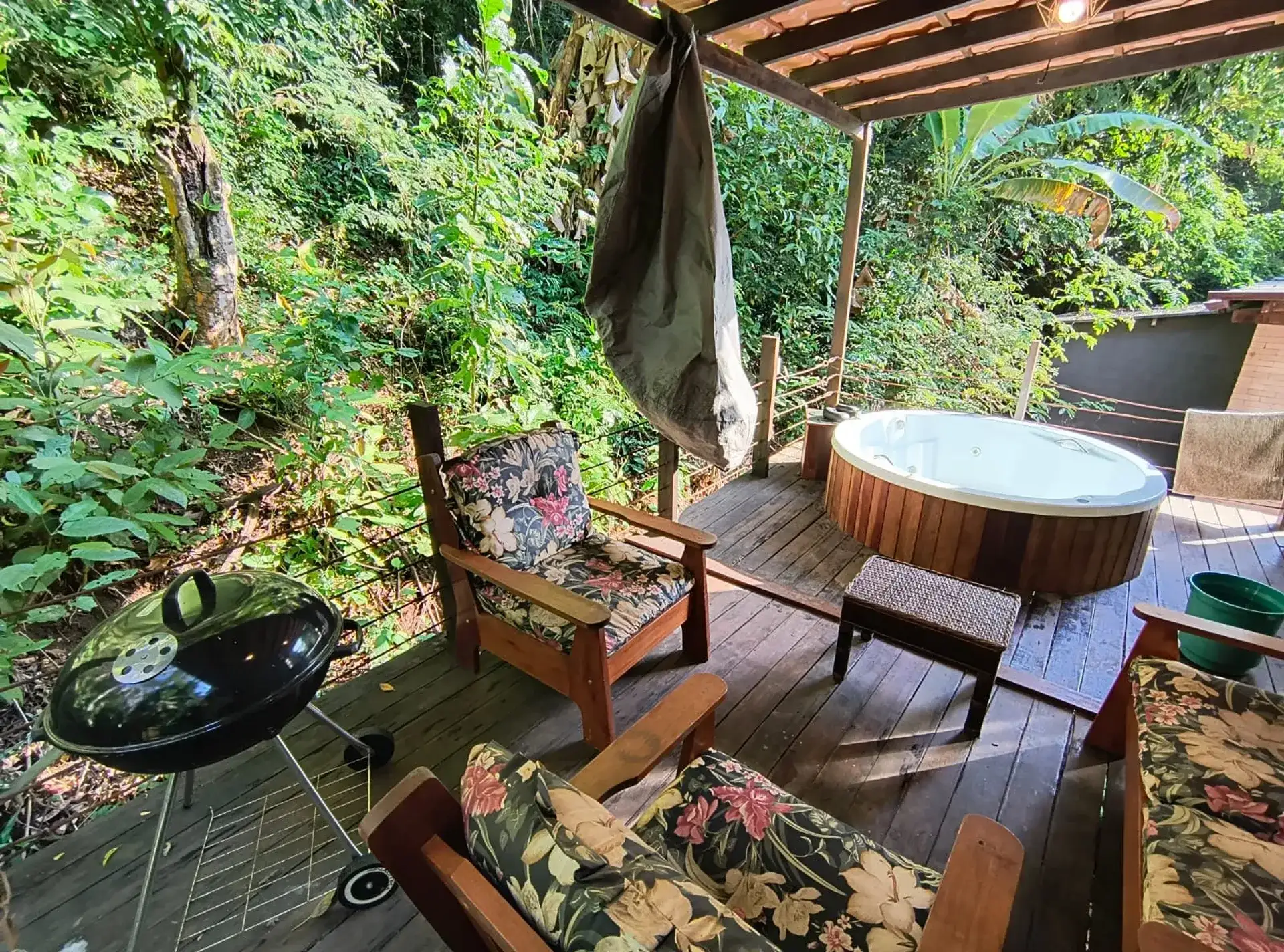 Furnished house, 180 m², with floor-to-ceiling windows — photo 13