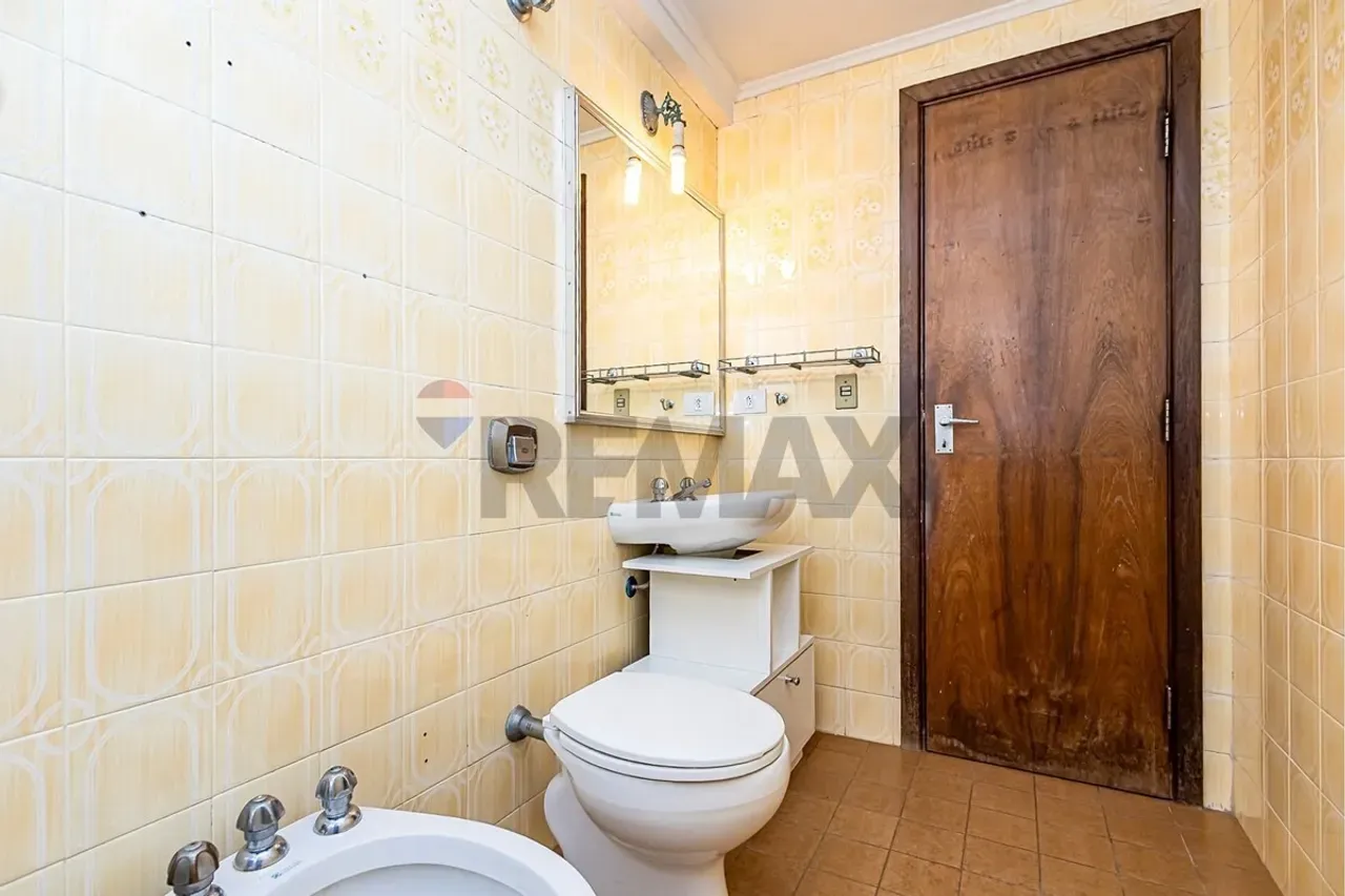 94 m² apartment with a washing machine and a home office — photo 10