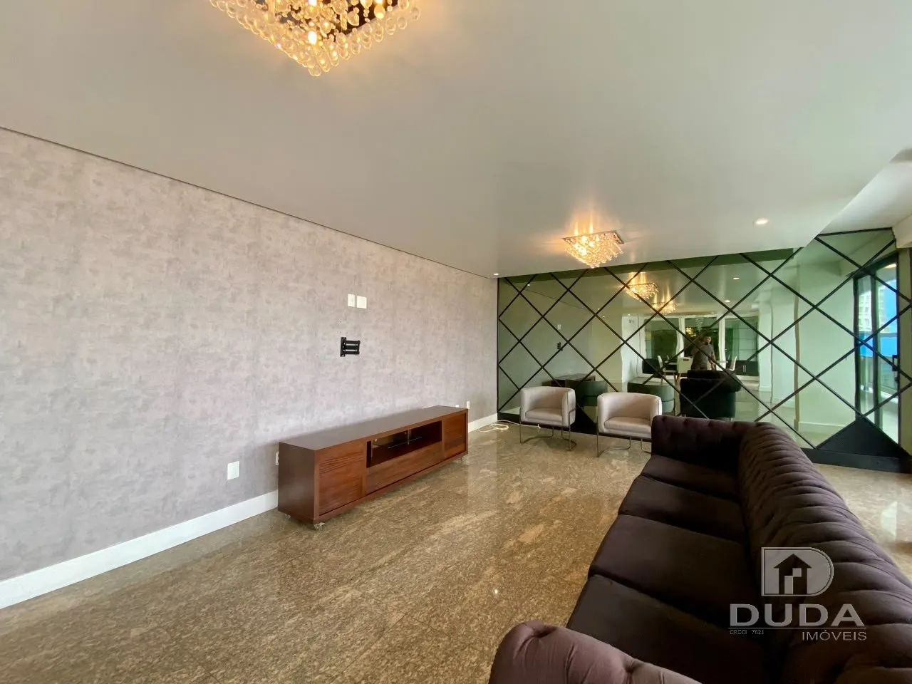 200 m² apartment with a bathtub and floor-to-ceiling windows — photo 17