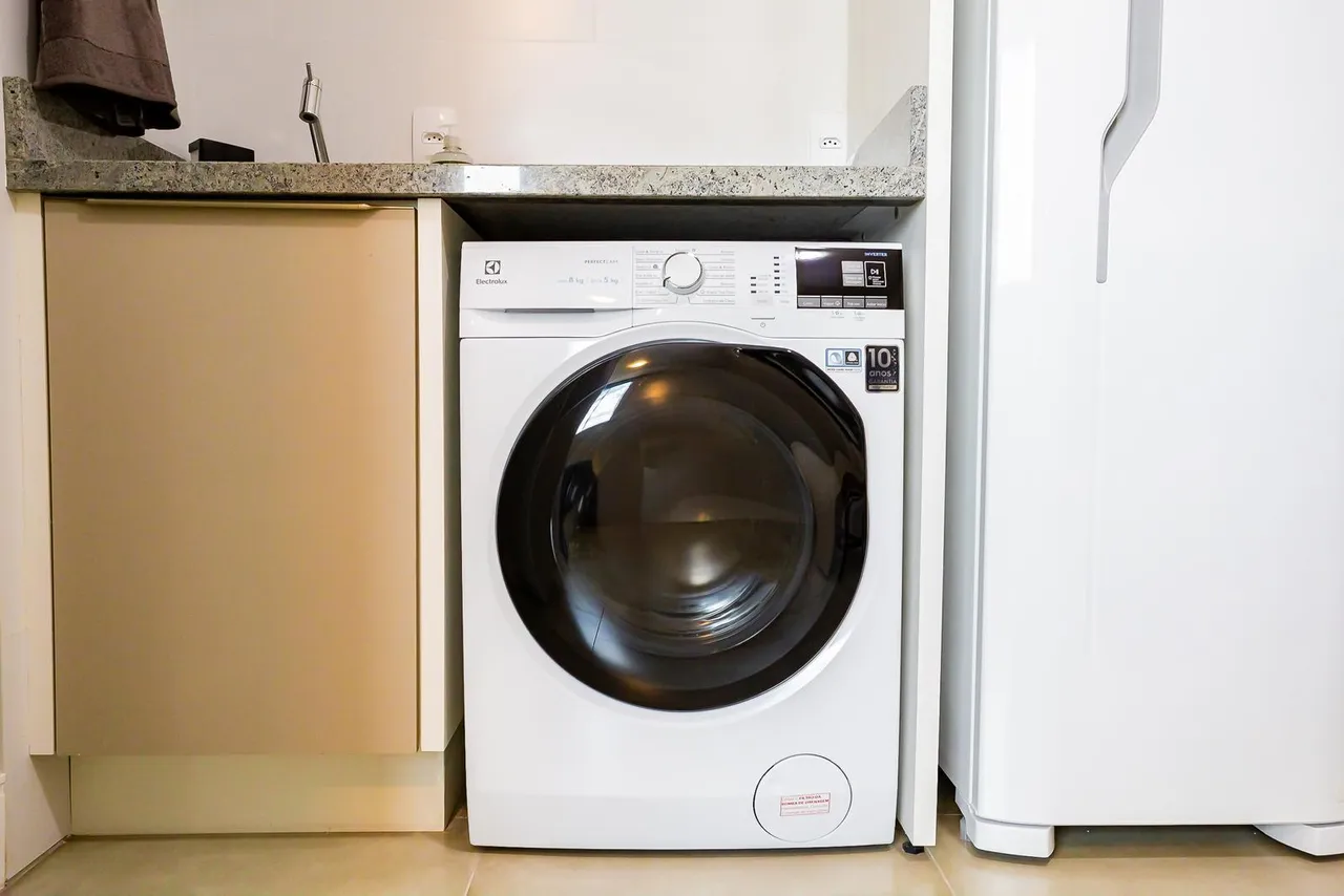 Furnished studio 22 m² with an en-suite bathroom — photo 11