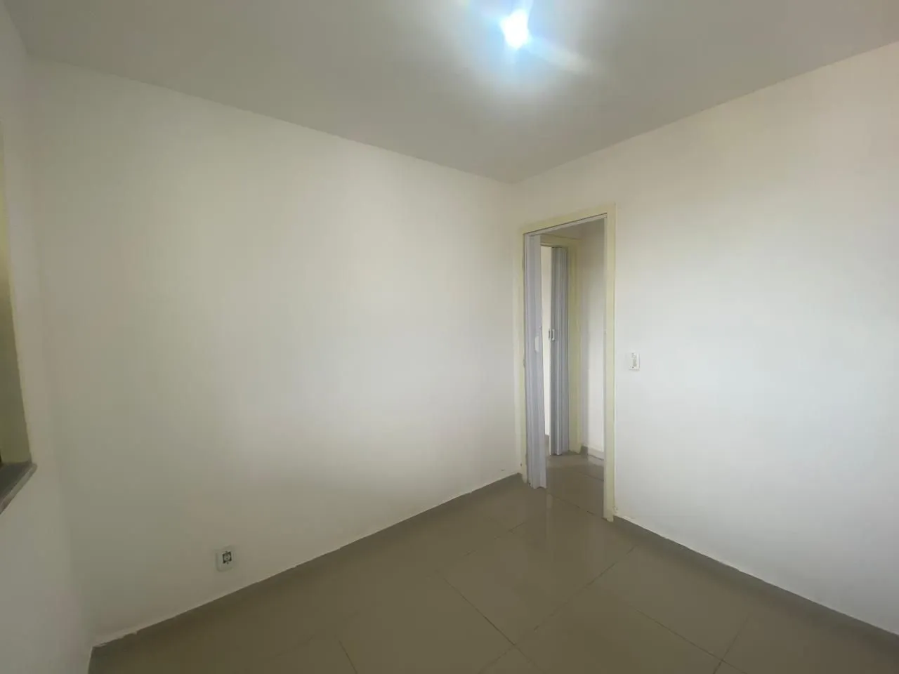 2-bedroom apartment in a building with a gym — photo 5