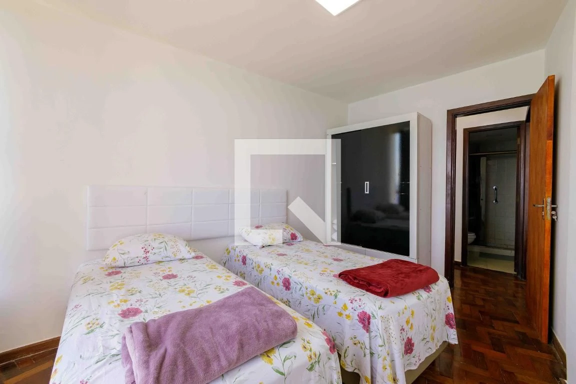 2 quartos e jacuzzi: apartamento de 92 m² — photo 7