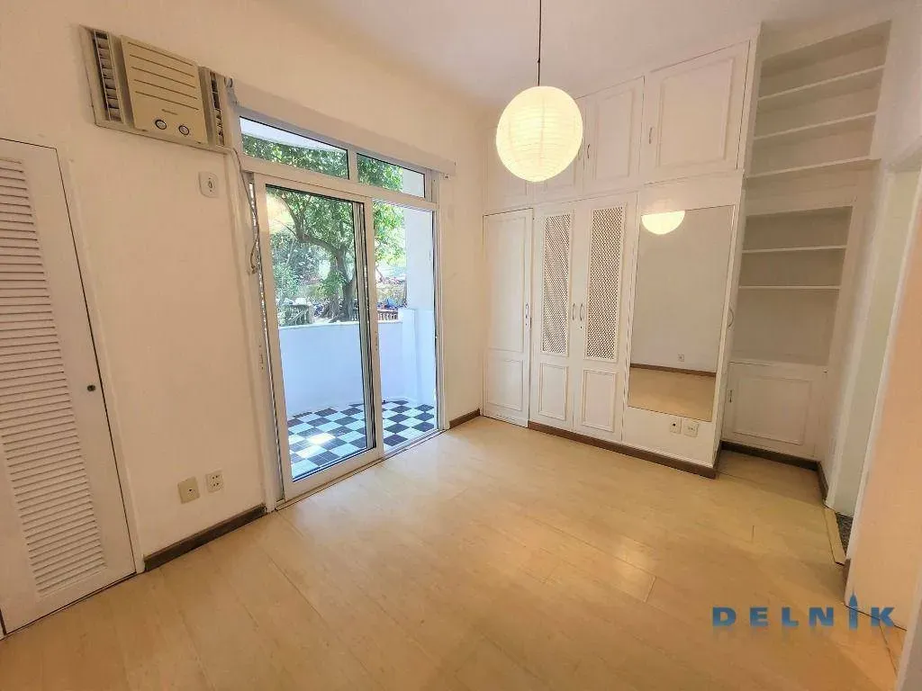 Apartment, 38 m², with a home office — photo 3