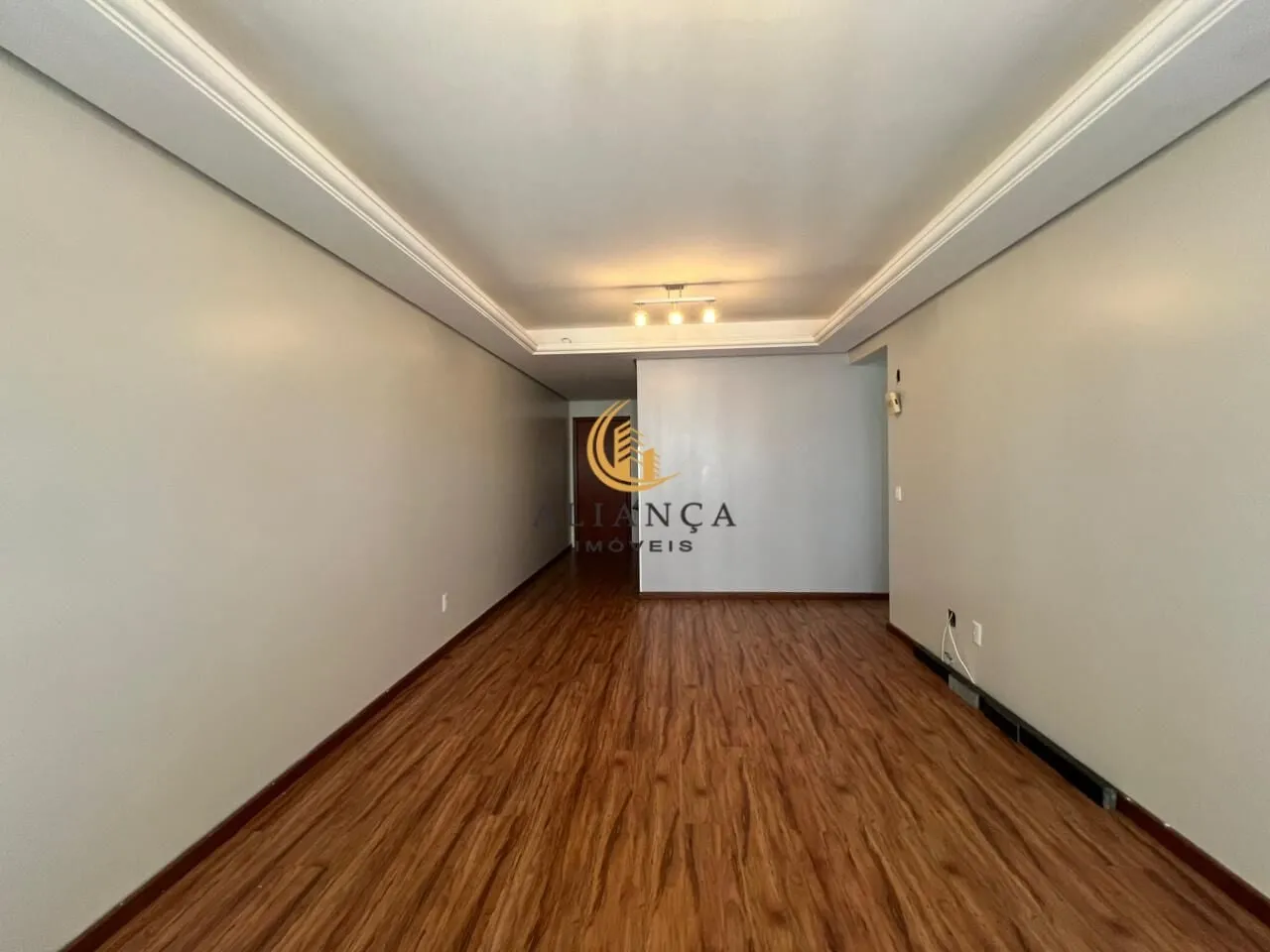 4-bedroom apartment with a working washing machine — photo 13