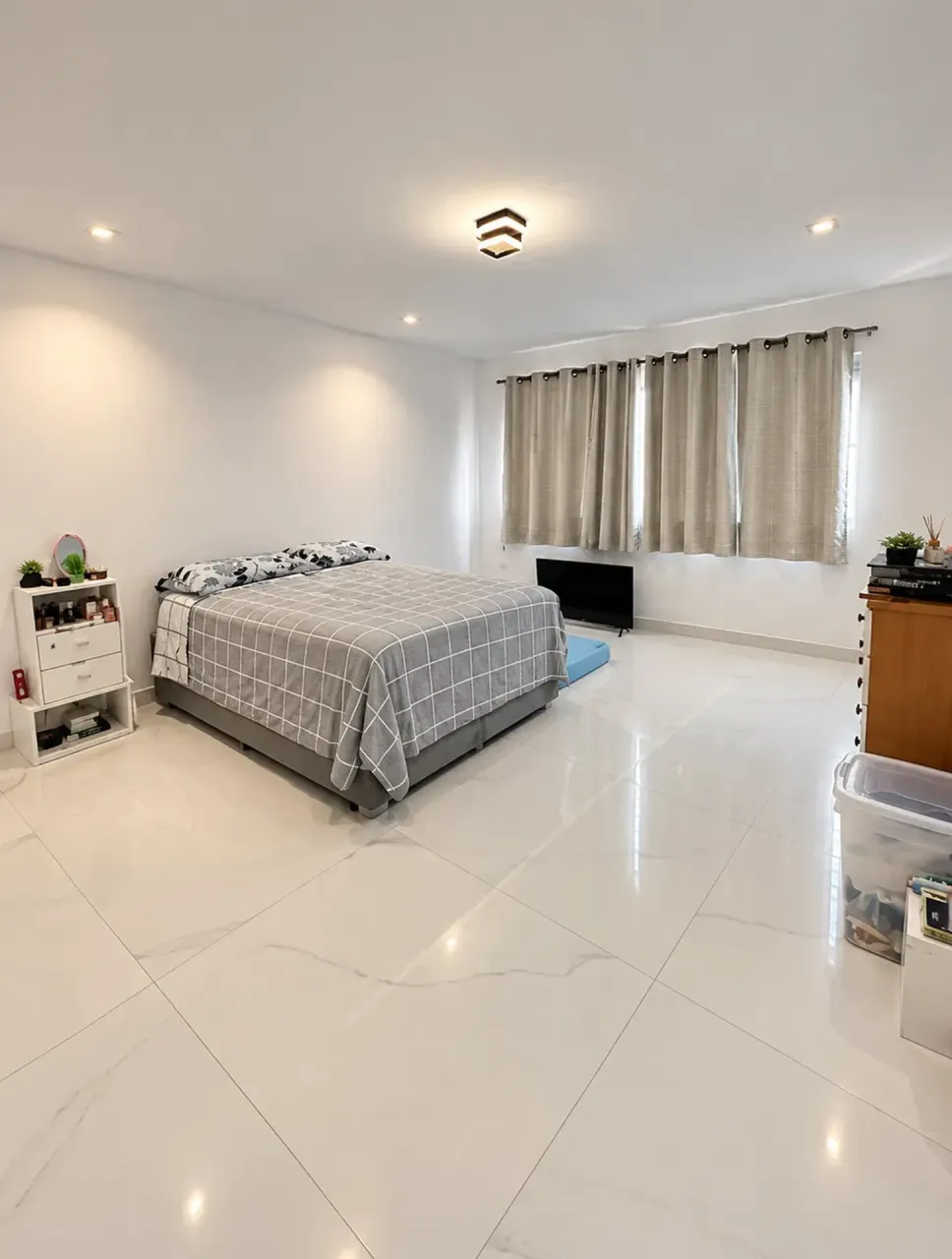 Furnished house, 627 m², with a bathtub — photo 11