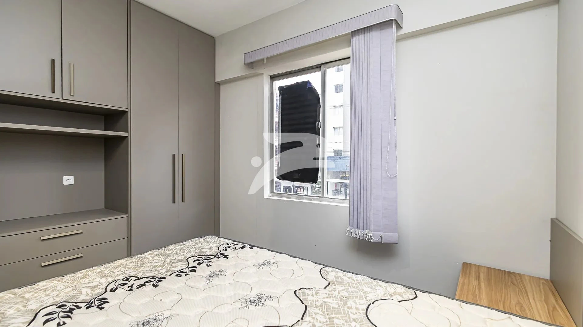 Apartamento mobiliado de 1 quarto com box de vidro — photo 9