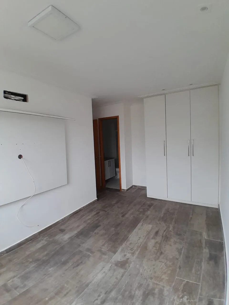 Apartment with 3 bedrooms and 2 bathrooms — photo 14