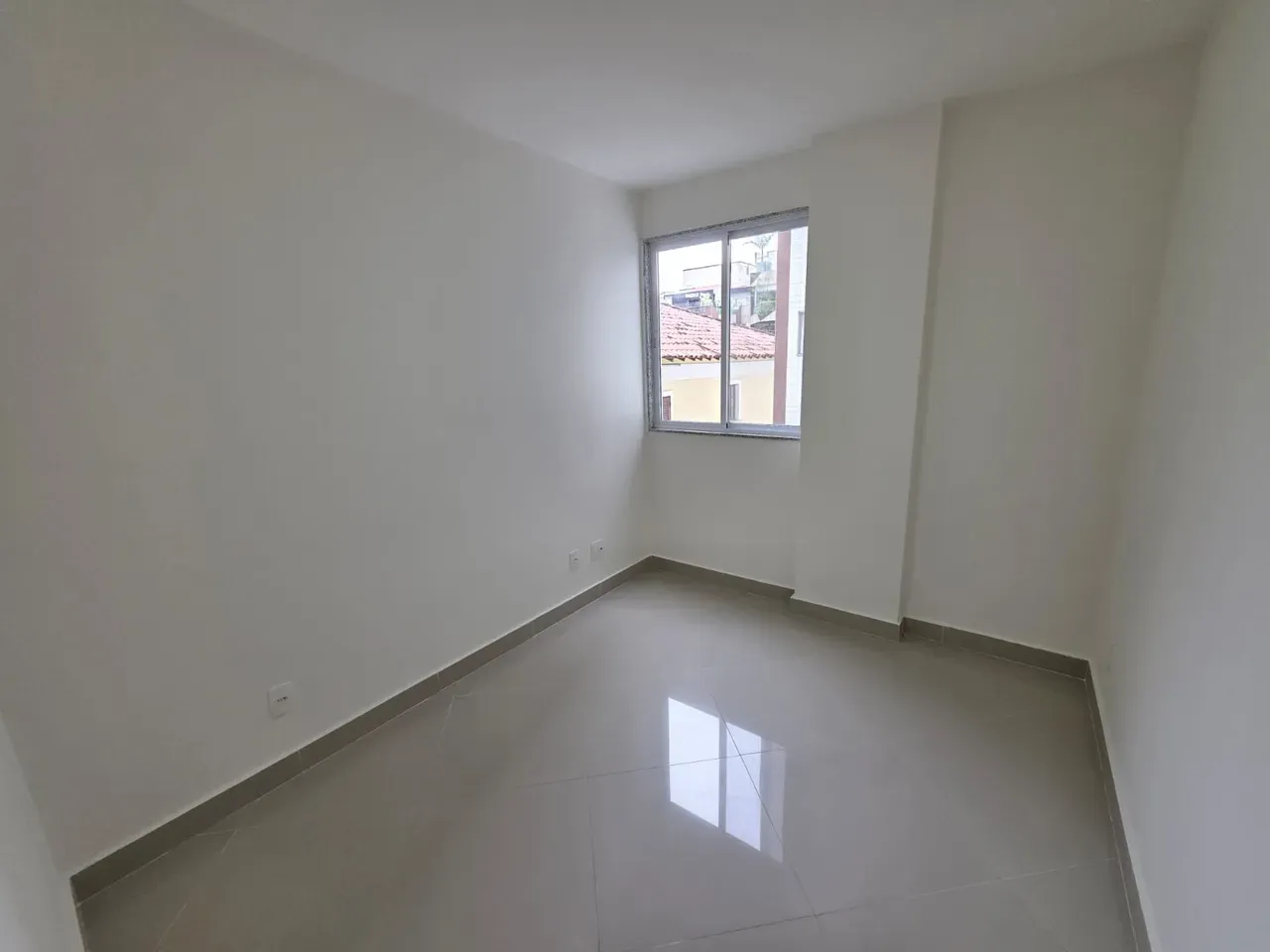3-bedroom apartment, 1 with its own bathroom, 85 m² — photo 5