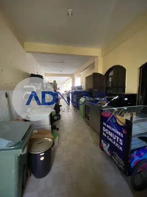House with 5 bedrooms, 3 bathrooms and separate kitchen — photo 10