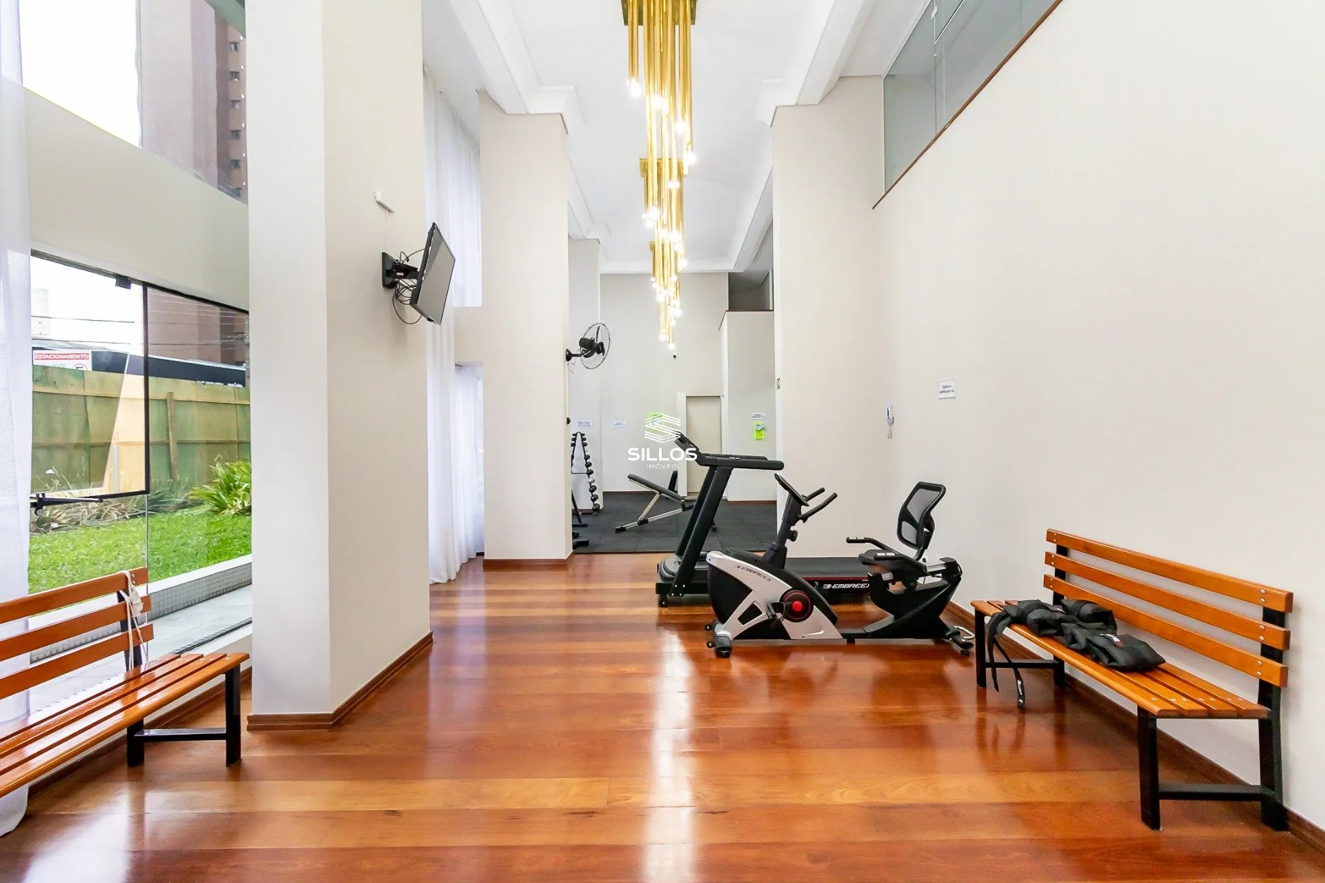 Apartamento de 241 m² con 4 dormitorios y cocina abierta — photo 31