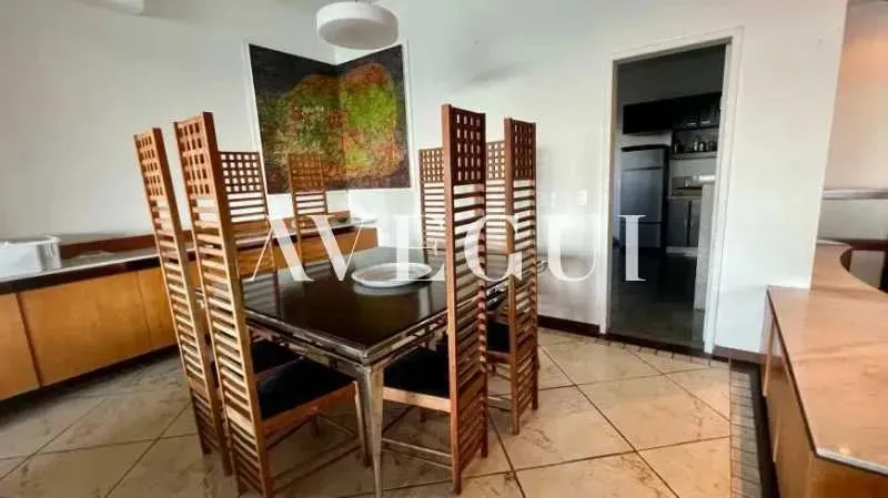 House with 5 bedrooms and closed kitchen, 700 m² — photo 16