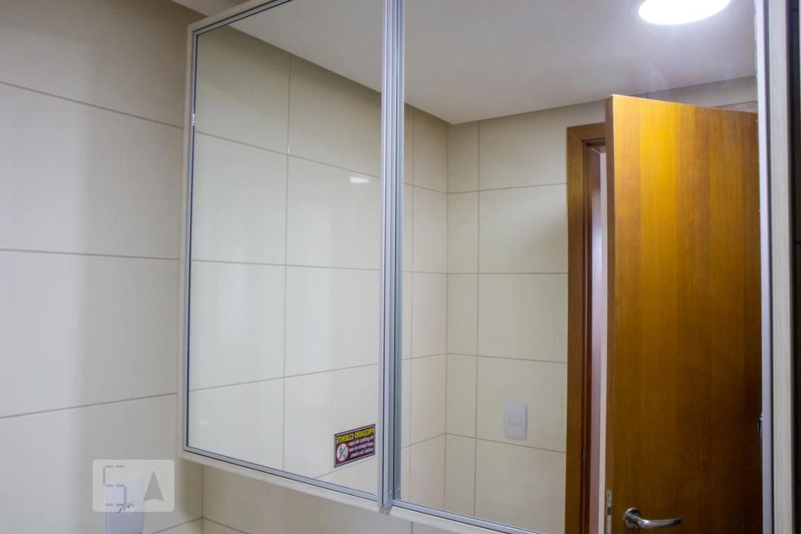 Apartment with 2 bedrooms and a balcony, 1 en-suite — photo 33