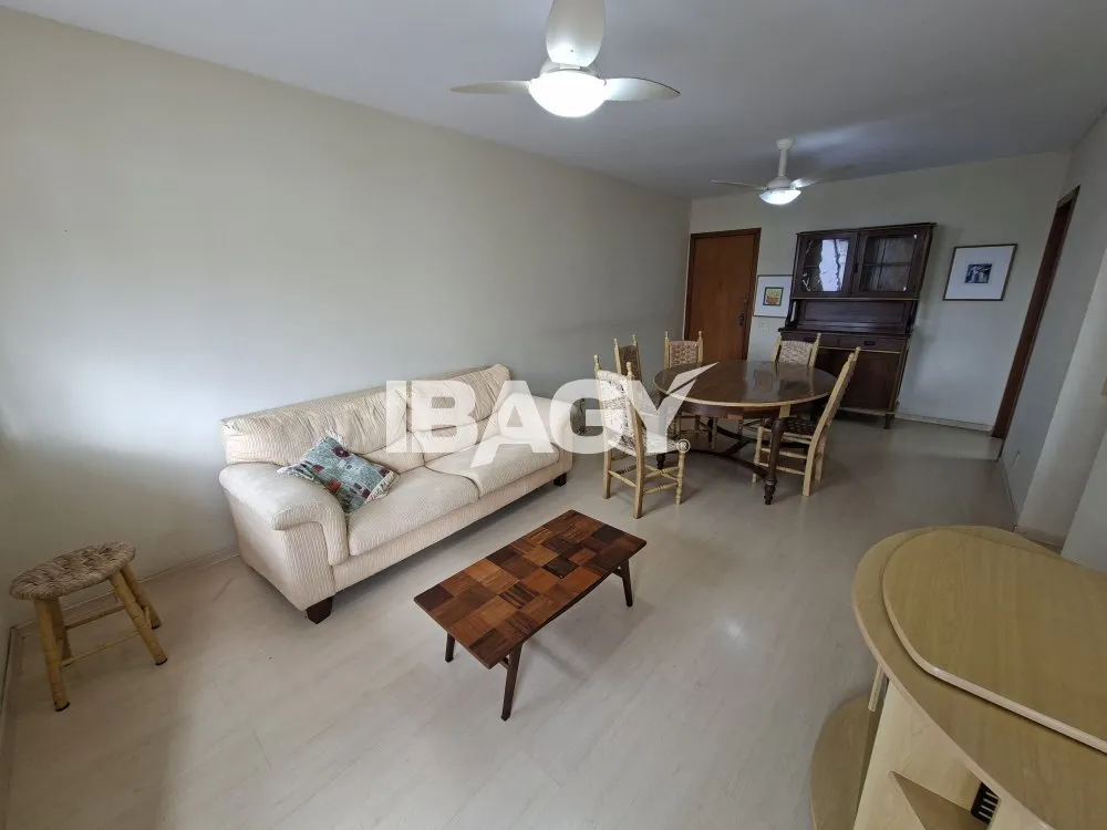 Apartamento amueblado con 3 dormitorios, 117 m² y 2 baños — photo 7