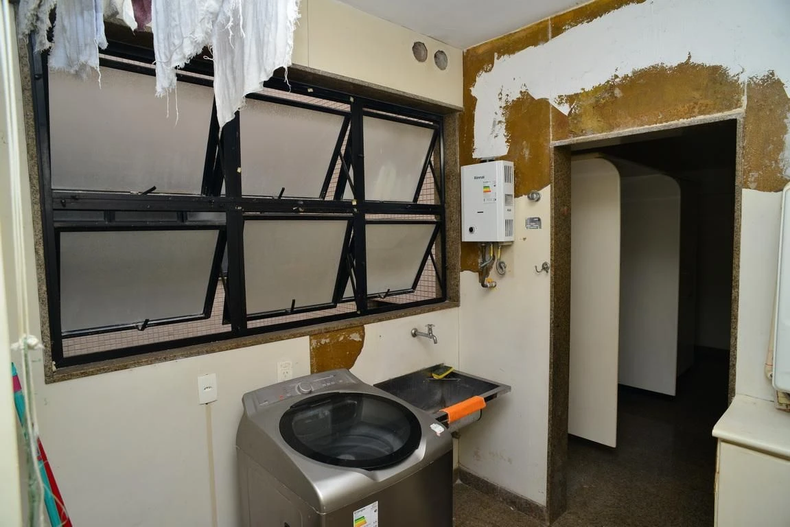 Rentable apartment with 4 bedrooms and a balcony — photo 32