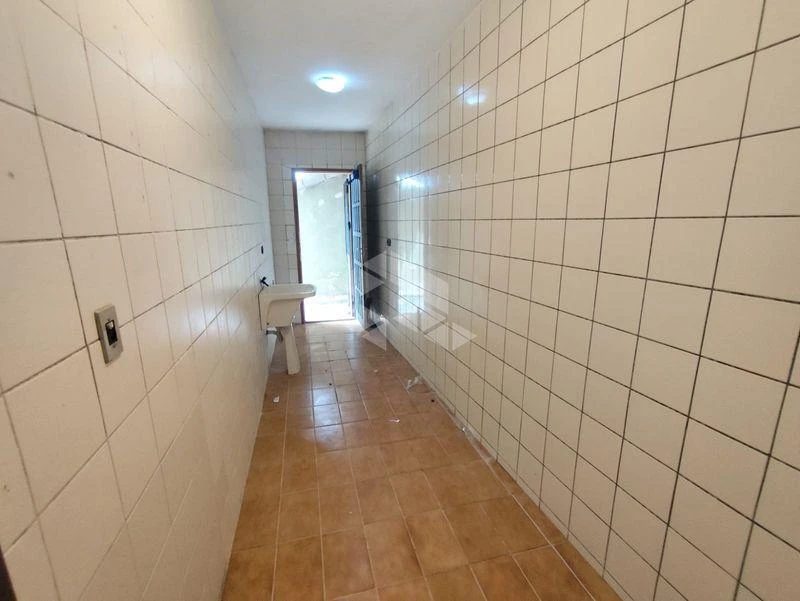 One-bedroom, 40 m² apartment in Florianópolis — photo 16