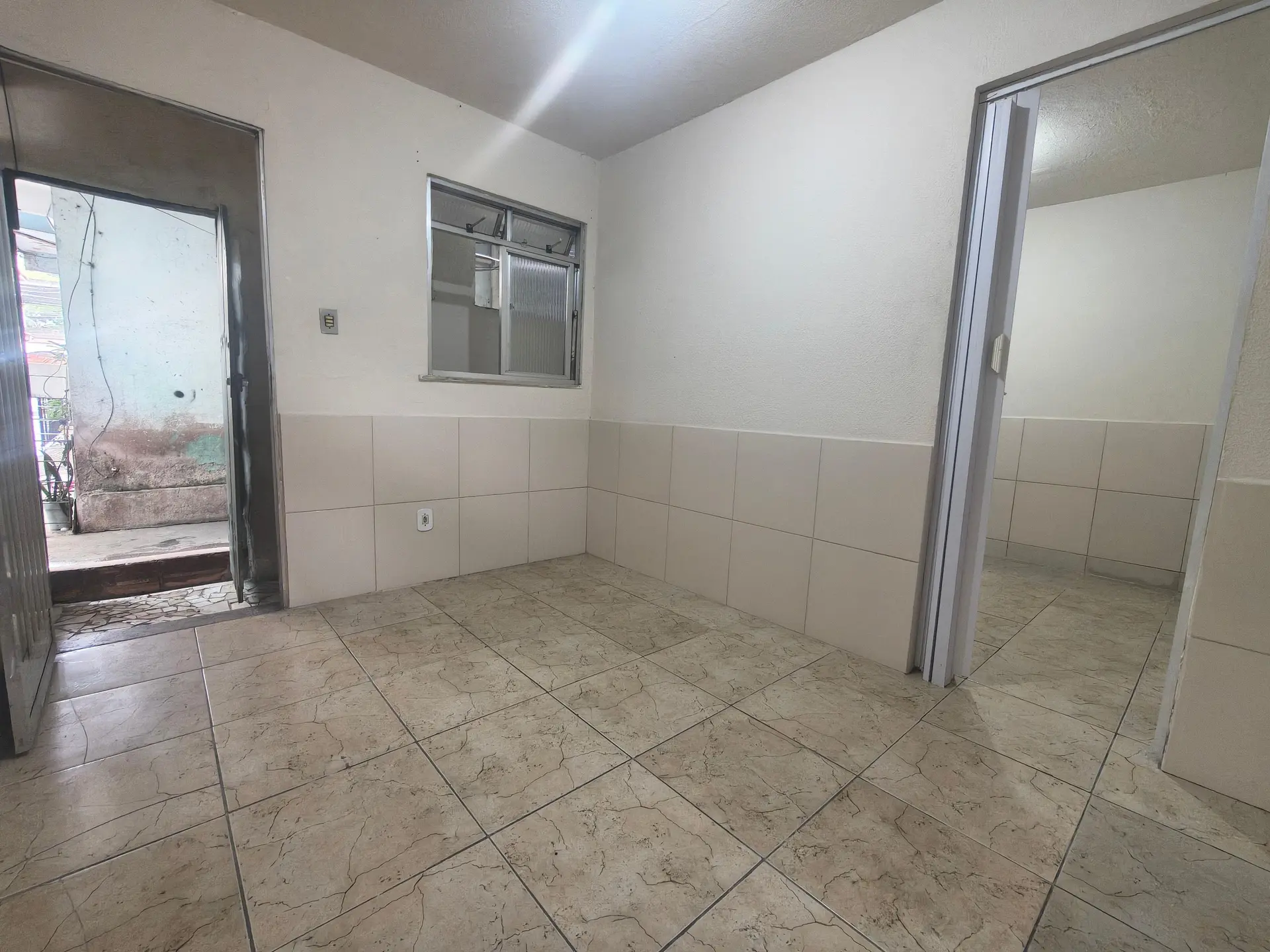 House with 1 bedroom and 1 bathroom and gas kitchen — photo 14